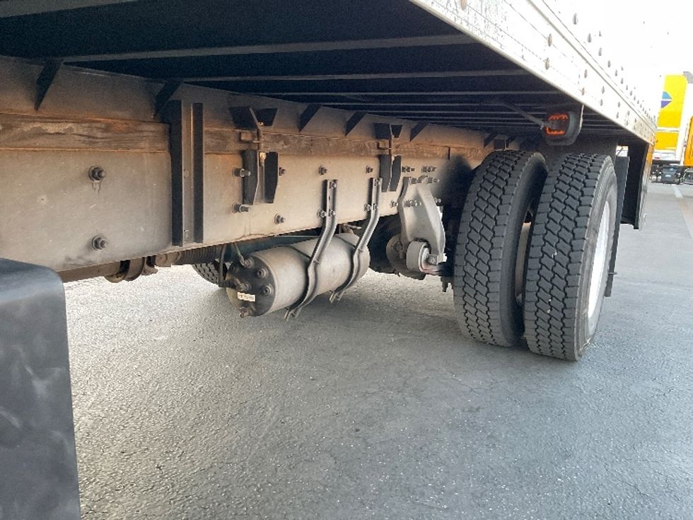 Medium Duty Box Truck-Light and Medium Duty Trucks-Freightliner-2019-M2-Torrance-CA-130,138\n\t\tmiles-$ 40,500 - Image 5