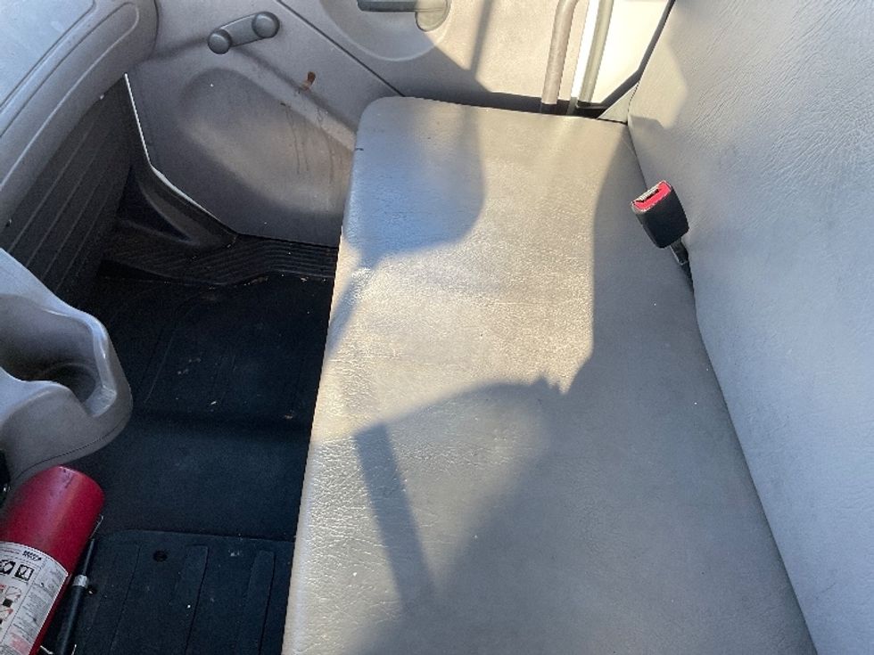 Medium Duty Box Truck-Light and Medium Duty Trucks-Freightliner-2019-M2-Torrance-CA-130,685\n\t\tmiles-$ 40,500 - Image 19