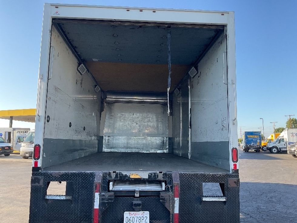 Medium Duty Box Truck-Light and Medium Duty Trucks-Freightliner-2019-M2-Torrance-CA-130,685\n\t\tmiles-$ 40,500 - Image 8