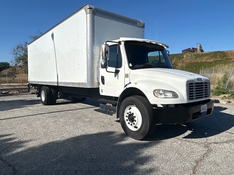 Medium Duty Box Truck-Light and Medium Duty Trucks-Freightliner-2019-M2-Torrance-CA-132,080\n\t\tmiles-$ 55,750 - Image 1