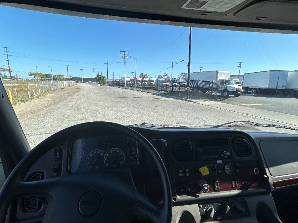 Medium Duty Box Truck-Light and Medium Duty Trucks-Freightliner-2019-M2-Torrance-CA-132,080\n\t\tmiles-$ 55,750 - Image 18