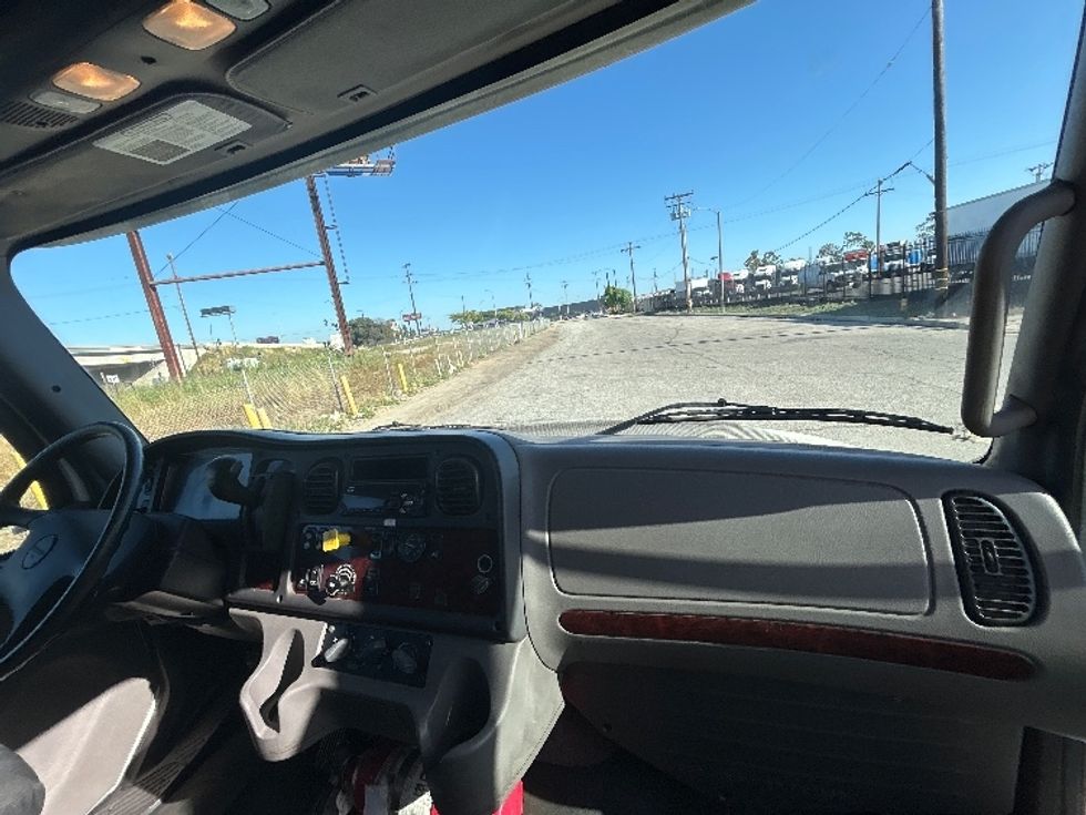 Medium Duty Box Truck-Light and Medium Duty Trucks-Freightliner-2019-M2-Torrance-CA-132,080\n\t\tmiles-$ 55,750 - Image 21