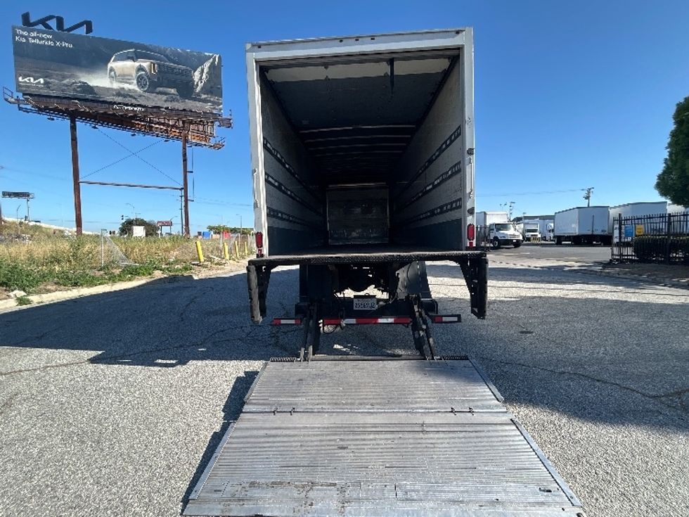 Medium Duty Box Truck-Light and Medium Duty Trucks-Freightliner-2019-M2-Torrance-CA-132,080\n\t\tmiles-$ 55,750 - Image 9