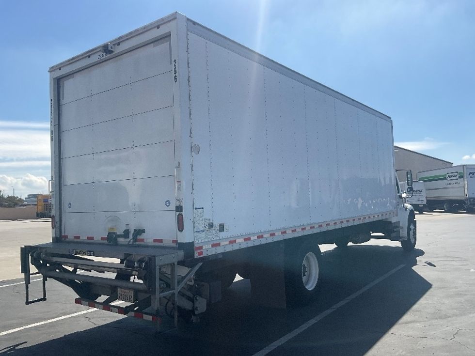 Medium Duty Box Truck-Light and Medium Duty Trucks-Freightliner-2019-M2-Torrance-CA-132,462\n\t\tmiles-$ 59,500 - Image 13