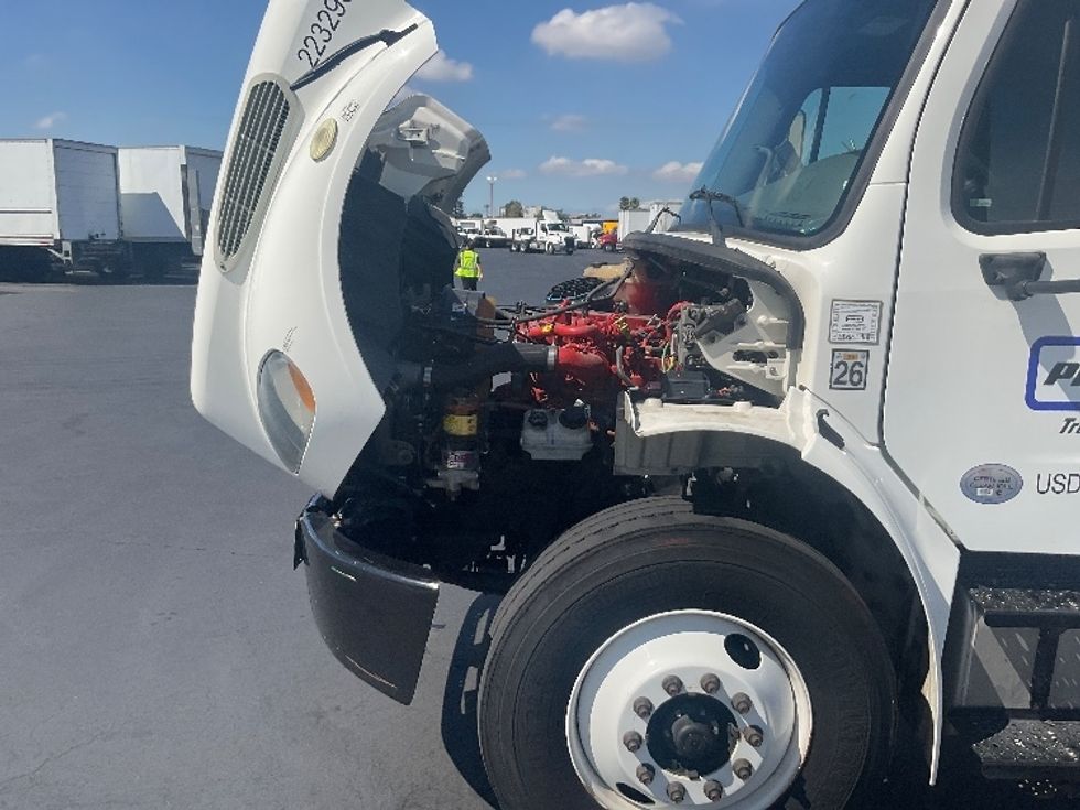 Medium Duty Box Truck-Light and Medium Duty Trucks-Freightliner-2019-M2-Torrance-CA-132,462\n\t\tmiles-$ 59,500 - Image 24