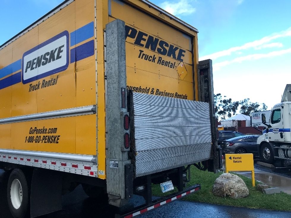 Medium Duty Box Truck-Light and Medium Duty Trucks-Freightliner-2019-M2-Torrance-CA-133,735\n\t\tmiles-$ 57,750 - Image 25