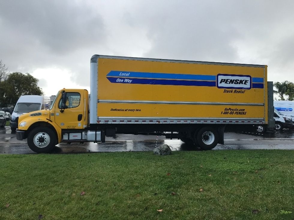 Medium Duty Box Truck-Light and Medium Duty Trucks-Freightliner-2019-M2-Torrance-CA-133,735\n\t\tmiles-$ 57,750 - Image 4