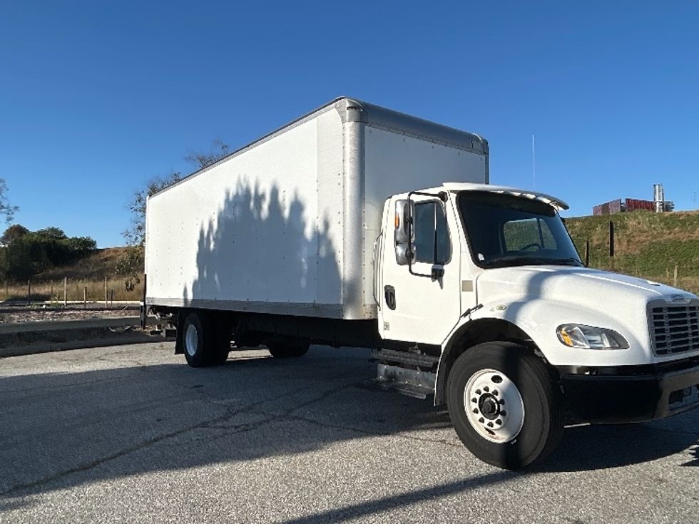 Medium Duty Box Truck-Light and Medium Duty Trucks-Freightliner-2019-M2-Torrance-CA-134,803\n\t\tmiles-$ 55,500 - Image 1