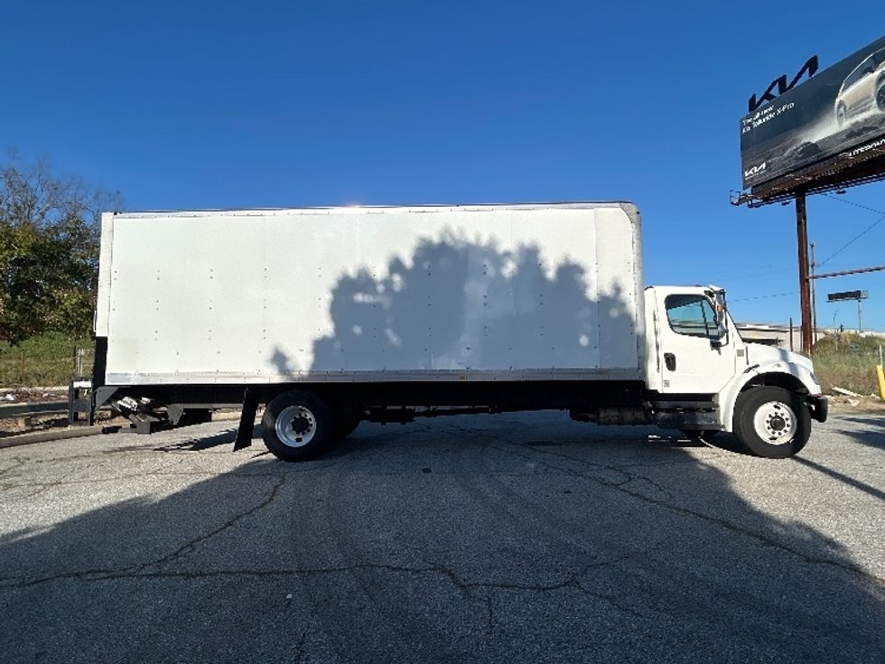 Medium Duty Box Truck-Light and Medium Duty Trucks-Freightliner-2019-M2-Torrance-CA-134,803\n\t\tmiles-$ 55,500 - Image 15