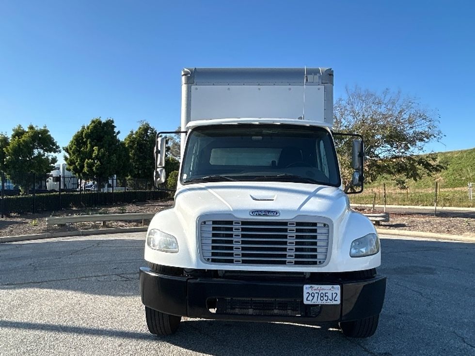 Medium Duty Box Truck-Light and Medium Duty Trucks-Freightliner-2019-M2-Torrance-CA-134,803\n\t\tmiles-$ 55,500 - Image 2