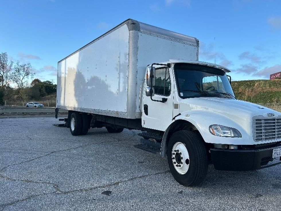 Medium Duty Box Truck-Light and Medium Duty Trucks-Freightliner-2019-M2-Torrance-CA-136,899\n\t\tmiles-$ 55,250 - Image 1