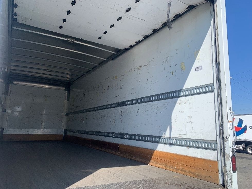 Medium Duty Box Truck-Light and Medium Duty Trucks-Freightliner-2019-M2-Torrance-CA-137,503\n\t\tmiles-$ 54,750 - Image 12