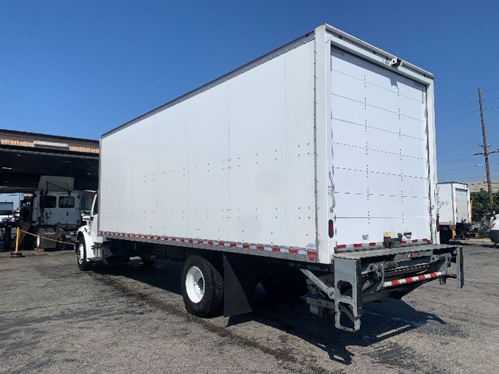 Medium Duty Box Truck-Light and Medium Duty Trucks-Freightliner-2019-M2-Torrance-CA-137,503\n\t\tmiles-$ 54,750 - Image 6