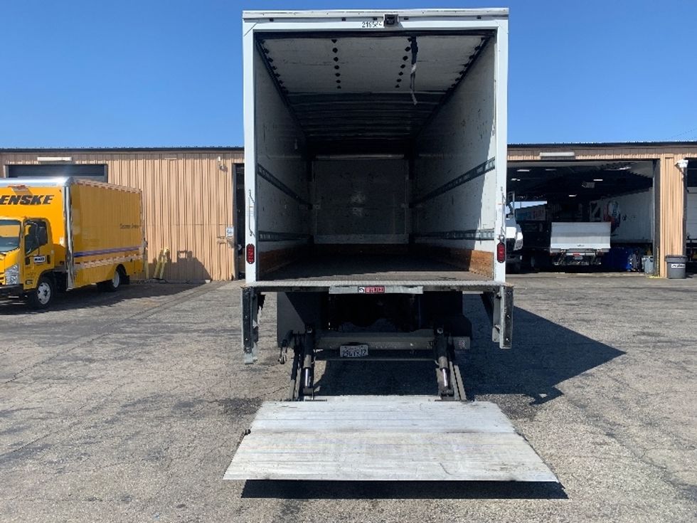 Medium Duty Box Truck-Light and Medium Duty Trucks-Freightliner-2019-M2-Torrance-CA-137,503\n\t\tmiles-$ 54,750 - Image 9