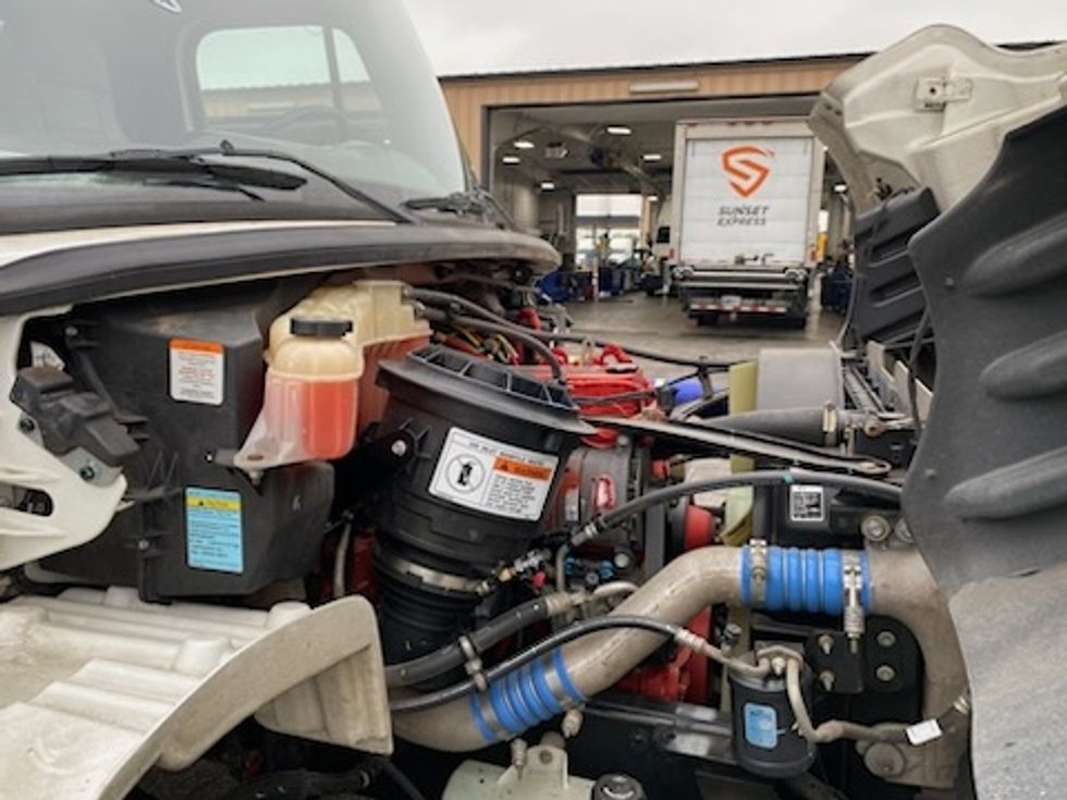 Medium Duty Box Truck-Light and Medium Duty Trucks-Freightliner-2019-M2-Torrance-CA-137,515\n\t\tmiles-$ 59,000 - Image 14