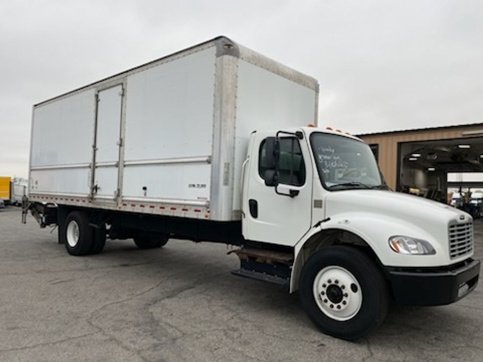 Medium Duty Box Truck-Light and Medium Duty Trucks-Freightliner-2019-M2-Torrance-CA-137,515\n\t\tmiles-$ 59,000 - Image 6