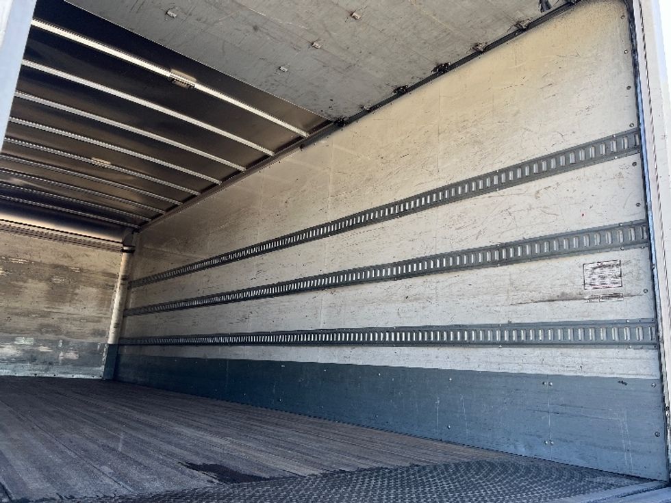 Medium Duty Box Truck-Light and Medium Duty Trucks-Freightliner-2019-M2-Torrance-CA-139,352\n\t\tmiles-$ 55,000 - Image 12