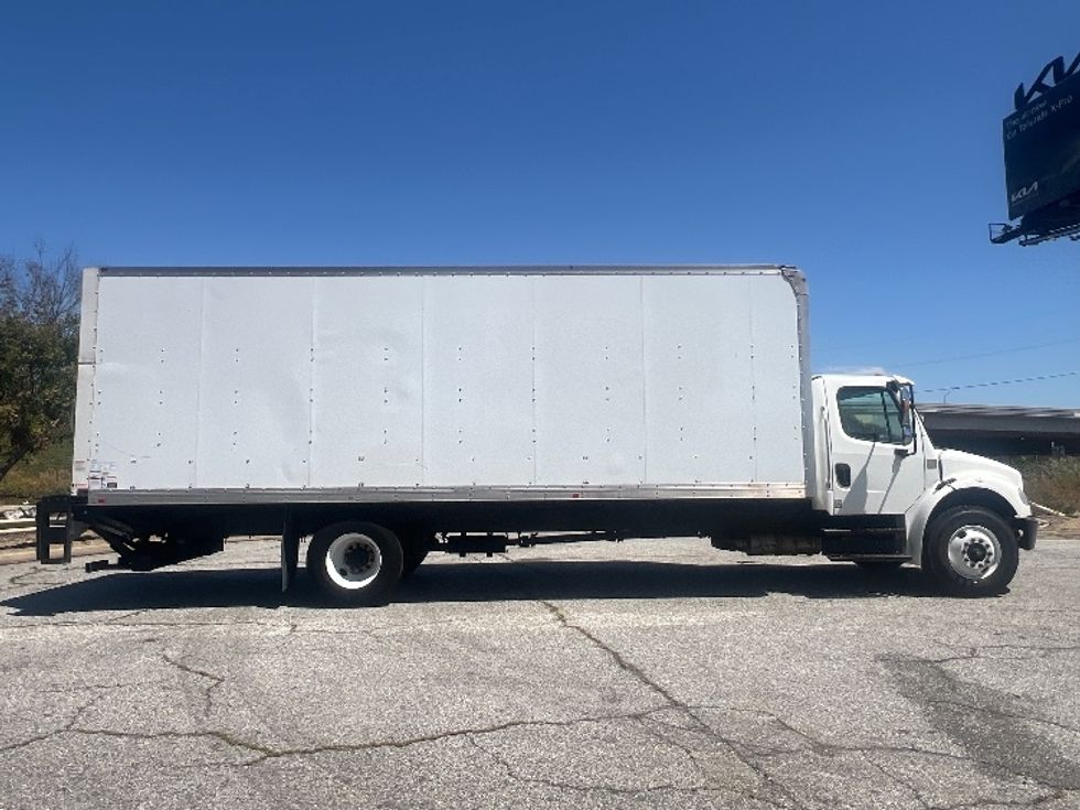 Medium Duty Box Truck-Light and Medium Duty Trucks-Freightliner-2019-M2-Torrance-CA-139,352\n\t\tmiles-$ 55,000 - Image 15