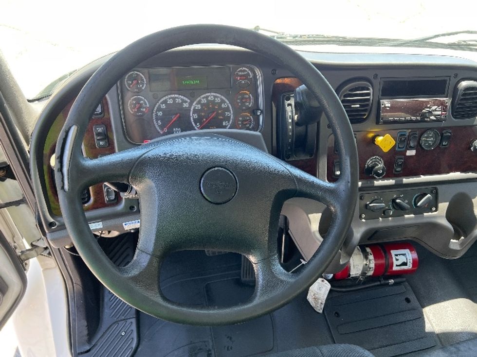 Medium Duty Box Truck-Light and Medium Duty Trucks-Freightliner-2019-M2-Torrance-CA-139,352\n\t\tmiles-$ 55,000 - Image 18