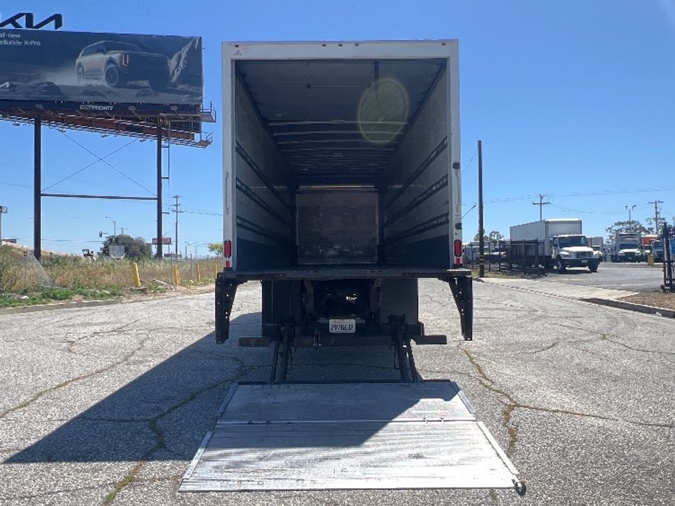 Medium Duty Box Truck-Light and Medium Duty Trucks-Freightliner-2019-M2-Torrance-CA-139,352\n\t\tmiles-$ 55,000 - Image 9
