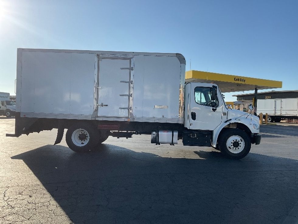 Medium Duty Box Truck-Light and Medium Duty Trucks-Freightliner-2019-M2-Torrance-CA-140,891\n\t\tmiles-$ 39,750 - Image 15