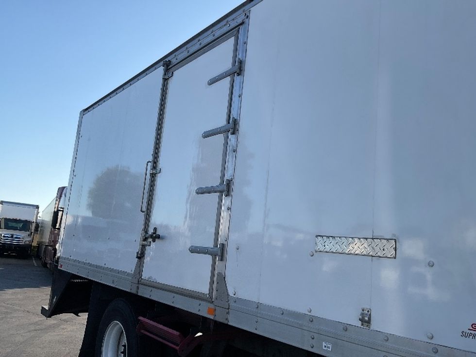Medium Duty Box Truck-Light and Medium Duty Trucks-Freightliner-2019-M2-Torrance-CA-140,891\n\t\tmiles-$ 39,750 - Image 26