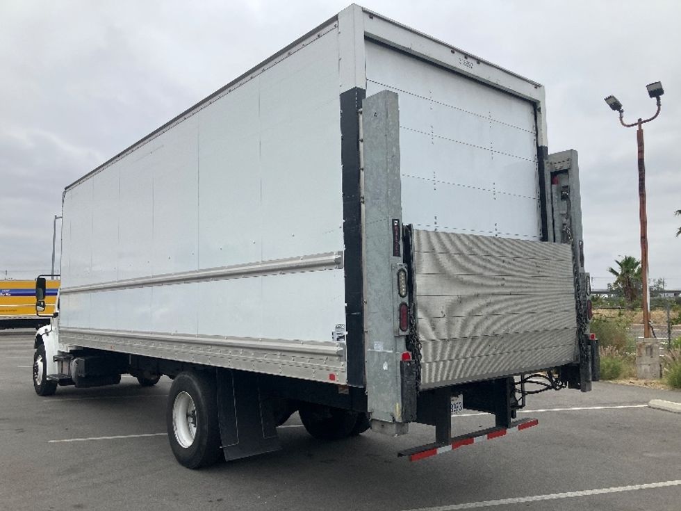 Medium Duty Box Truck-Light and Medium Duty Trucks-Freightliner-2019-M2-Torrance-CA-141,726\n\t\tmiles-$ 57,250 - Image 6