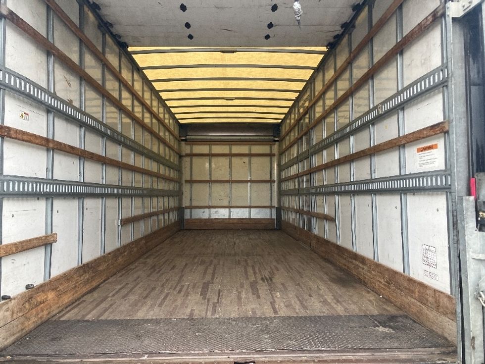 Medium Duty Box Truck-Light and Medium Duty Trucks-Freightliner-2019-M2-Torrance-CA-141,726\n\t\tmiles-$ 57,250 - Image 8
