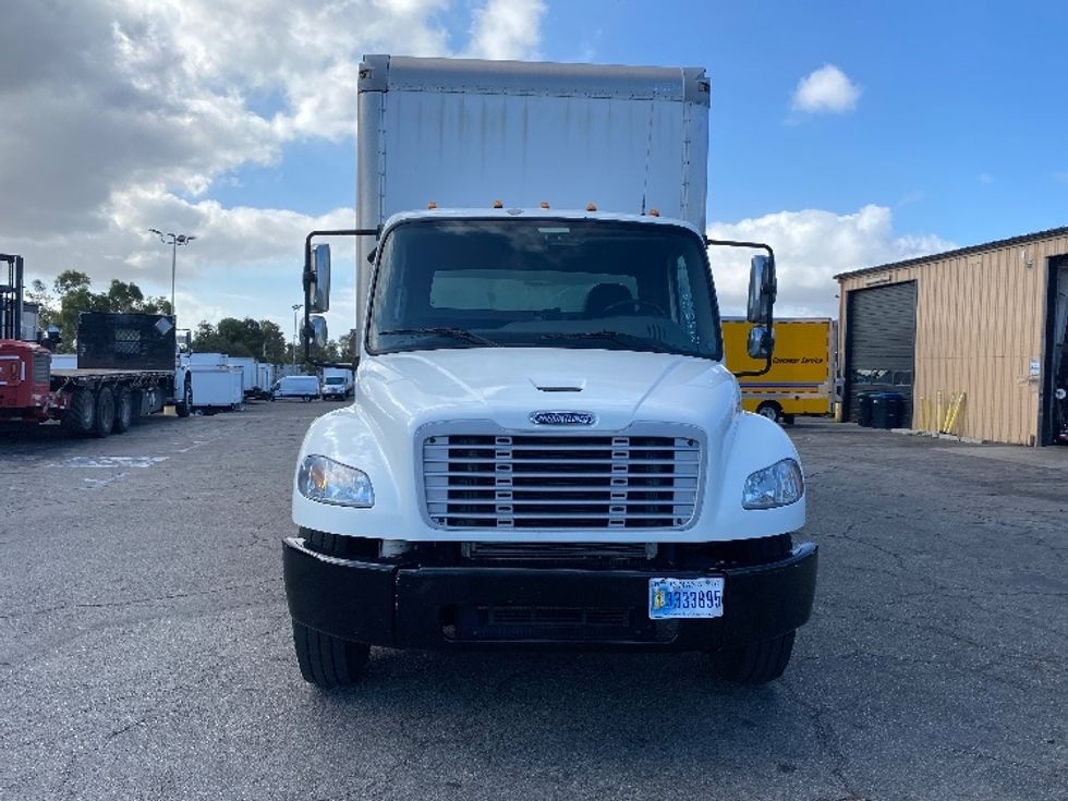 Medium Duty Box Truck-Light and Medium Duty Trucks-Freightliner-2019-M2-Torrance-CA-149,905\n\t\tmiles-$ 53,000 - Image 2