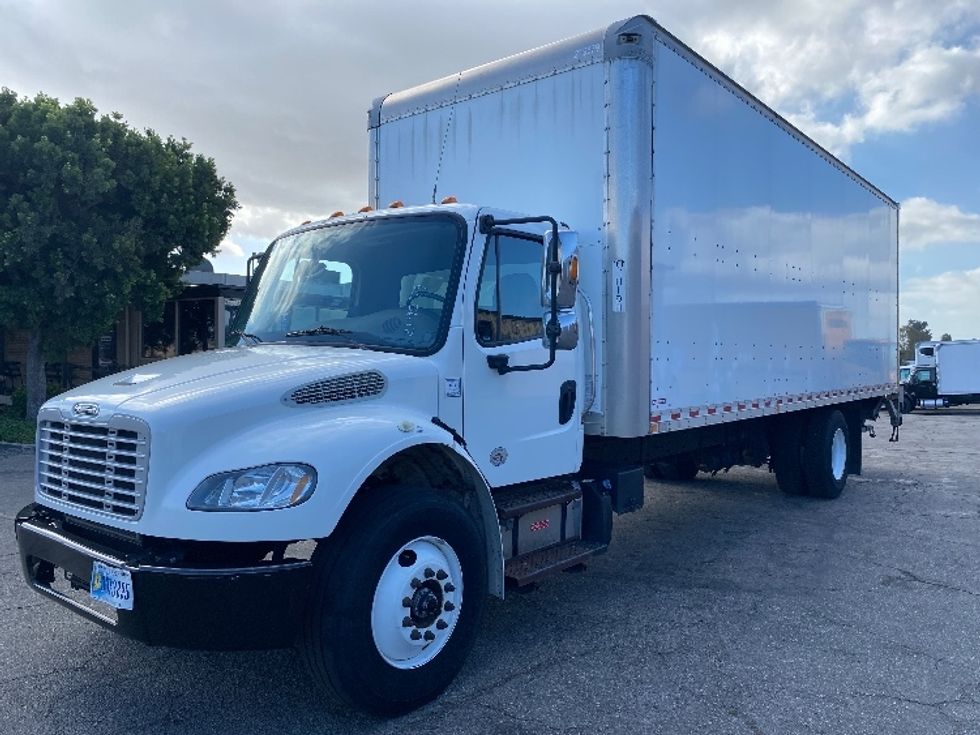 Medium Duty Box Truck-Light and Medium Duty Trucks-Freightliner-2019-M2-Torrance-CA-149,905\n\t\tmiles-$ 53,000 - Image 3