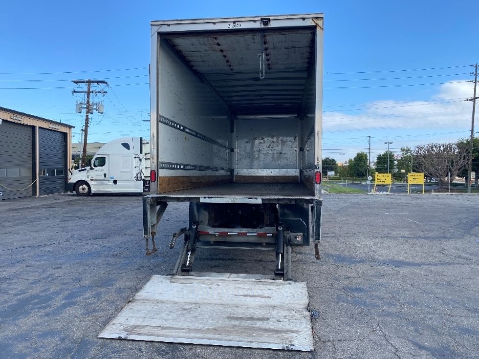 Medium Duty Box Truck-Light and Medium Duty Trucks-Freightliner-2019-M2-Torrance-CA-149,905\n\t\tmiles-$ 53,000 - Image 9