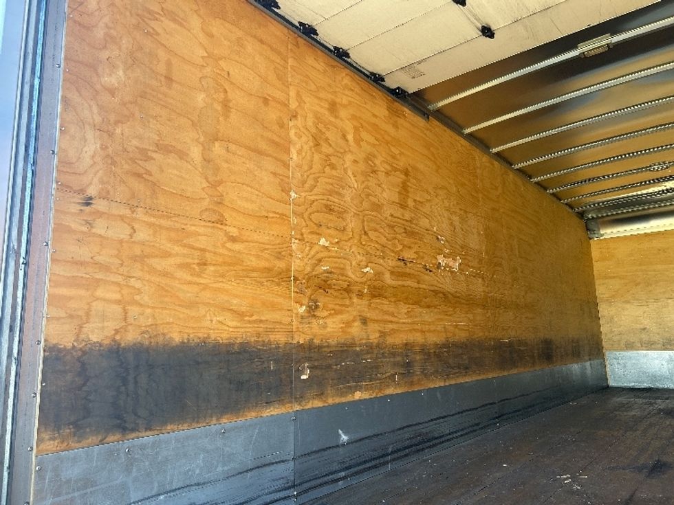 Medium Duty Box Truck-Light and Medium Duty Trucks-Freightliner-2019-M2-Torrance-CA-160,255\n\t\tmiles-$ 44,000 - Image 11
