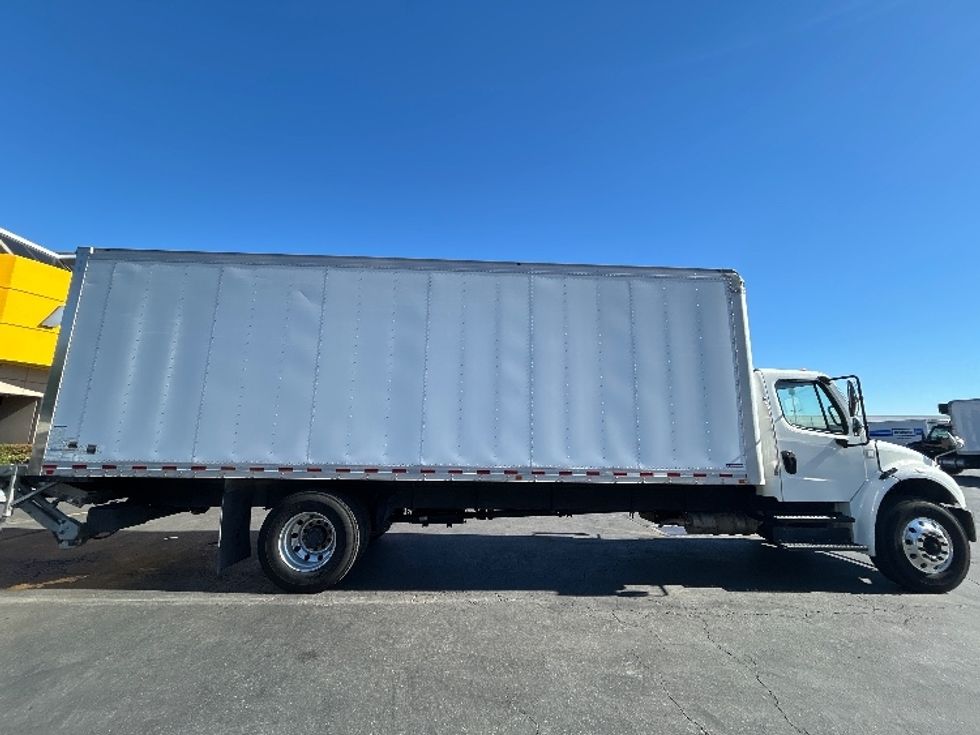Medium Duty Box Truck-Light and Medium Duty Trucks-Freightliner-2019-M2-Torrance-CA-160,255\n\t\tmiles-$ 44,000 - Image 15