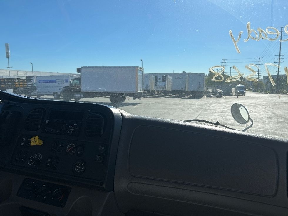 Medium Duty Box Truck-Light and Medium Duty Trucks-Freightliner-2019-M2-Torrance-CA-160,255\n\t\tmiles-$ 44,000 - Image 21