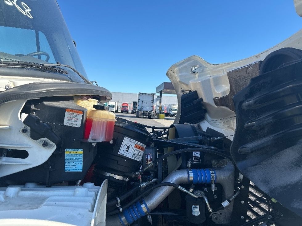 Medium Duty Box Truck-Light and Medium Duty Trucks-Freightliner-2019-M2-Torrance-CA-160,255\n\t\tmiles-$ 44,000 - Image 23