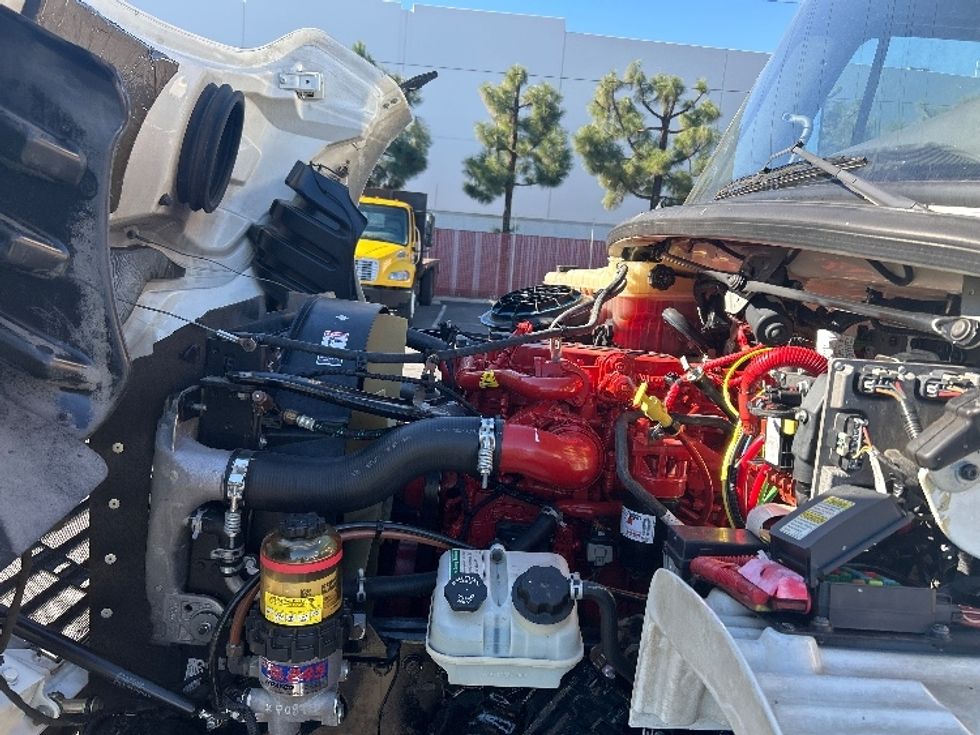 Medium Duty Box Truck-Light and Medium Duty Trucks-Freightliner-2019-M2-Torrance-CA-160,255\n\t\tmiles-$ 44,000 - Image 24
