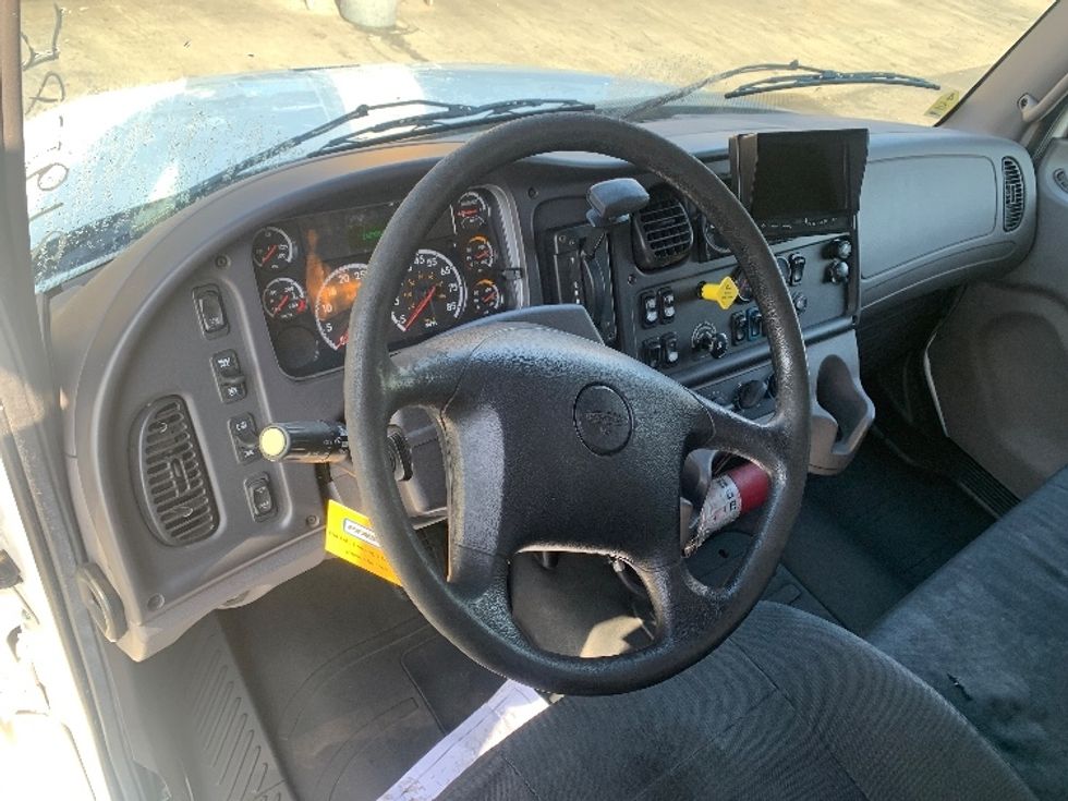 Medium Duty Box Truck-Light and Medium Duty Trucks-Freightliner-2019-M2-Torrance-CA-163,565\n\t\tmiles-$ 50,750 - Image 17