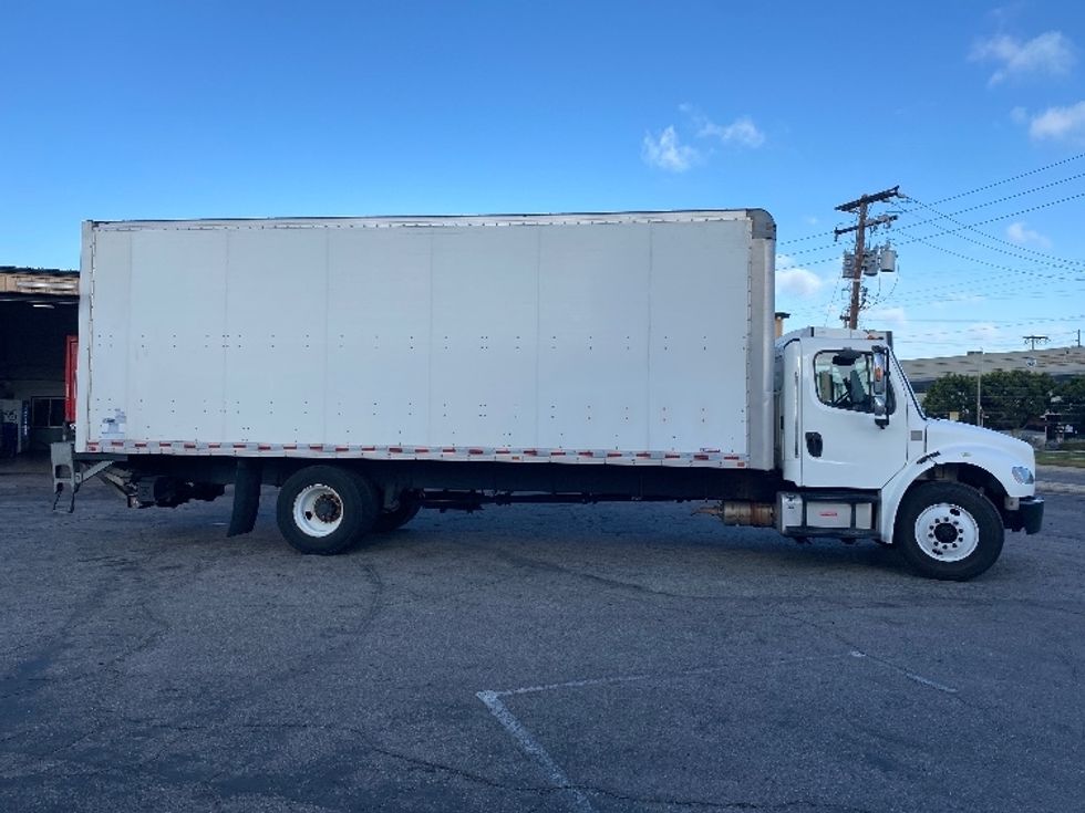Medium Duty Box Truck-Light and Medium Duty Trucks-Freightliner-2019-M2-Torrance-CA-171,471\n\t\tmiles-$ 49,500 - Image 15