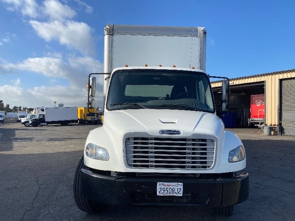 Medium Duty Box Truck-Light and Medium Duty Trucks-Freightliner-2019-M2-Torrance-CA-171,471\n\t\tmiles-$ 49,500 - Image 2