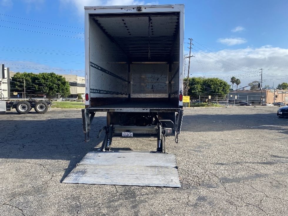 Medium Duty Box Truck-Light and Medium Duty Trucks-Freightliner-2019-M2-Torrance-CA-171,471\n\t\tmiles-$ 49,500 - Image 9
