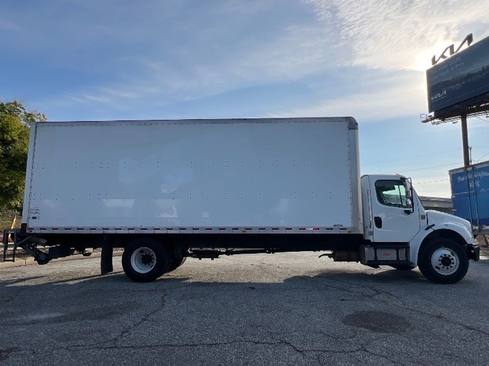Medium Duty Box Truck-Light and Medium Duty Trucks-Freightliner-2019-M2-Torrance-CA-179,770\n\t\tmiles-$ 52,500 - Image 15