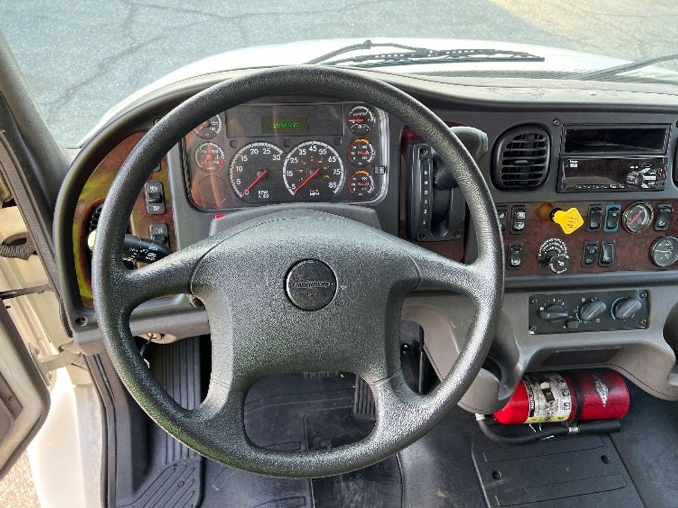 Medium Duty Box Truck-Light and Medium Duty Trucks-Freightliner-2019-M2-Torrance-CA-179,770\n\t\tmiles-$ 52,500 - Image 18