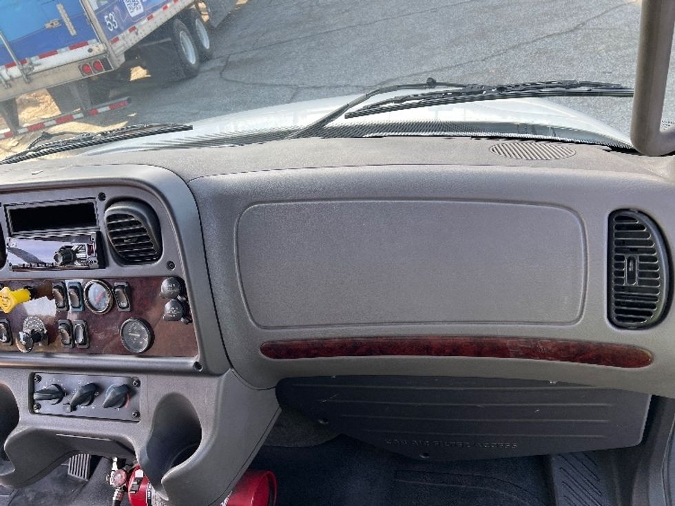 Medium Duty Box Truck-Light and Medium Duty Trucks-Freightliner-2019-M2-Torrance-CA-179,770\n\t\tmiles-$ 52,500 - Image 21