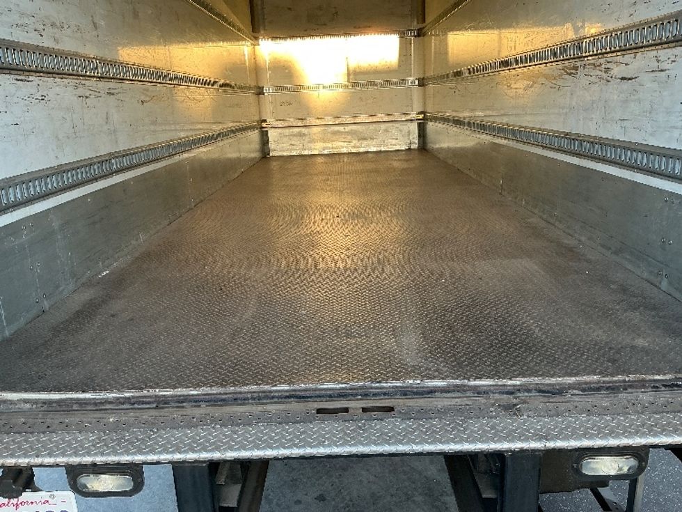 Medium Duty Box Truck-Light and Medium Duty Trucks-Freightliner-2019-M2-Torrance-CA-181,825\n\t\tmiles-$ 40,000 - Image 10