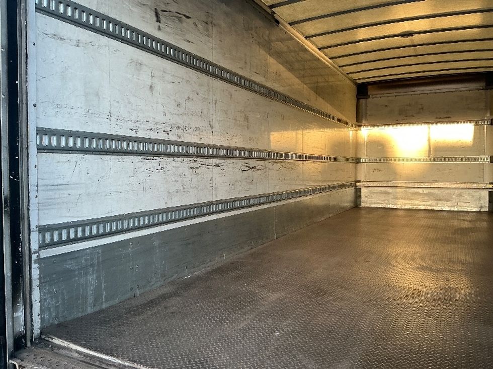 Medium Duty Box Truck-Light and Medium Duty Trucks-Freightliner-2019-M2-Torrance-CA-181,825\n\t\tmiles-$ 40,000 - Image 11