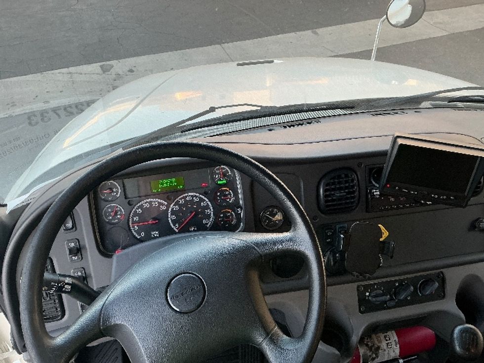Medium Duty Box Truck-Light and Medium Duty Trucks-Freightliner-2019-M2-Torrance-CA-181,825\n\t\tmiles-$ 40,000 - Image 18