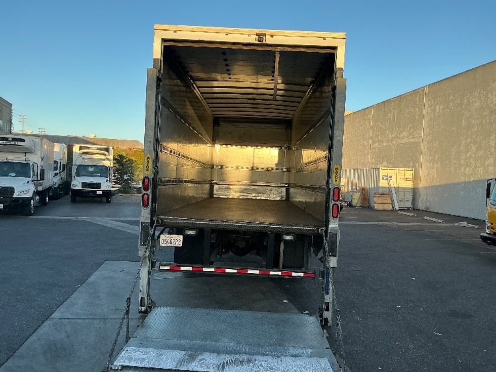 Medium Duty Box Truck-Light and Medium Duty Trucks-Freightliner-2019-M2-Torrance-CA-181,825\n\t\tmiles-$ 40,000 - Image 8