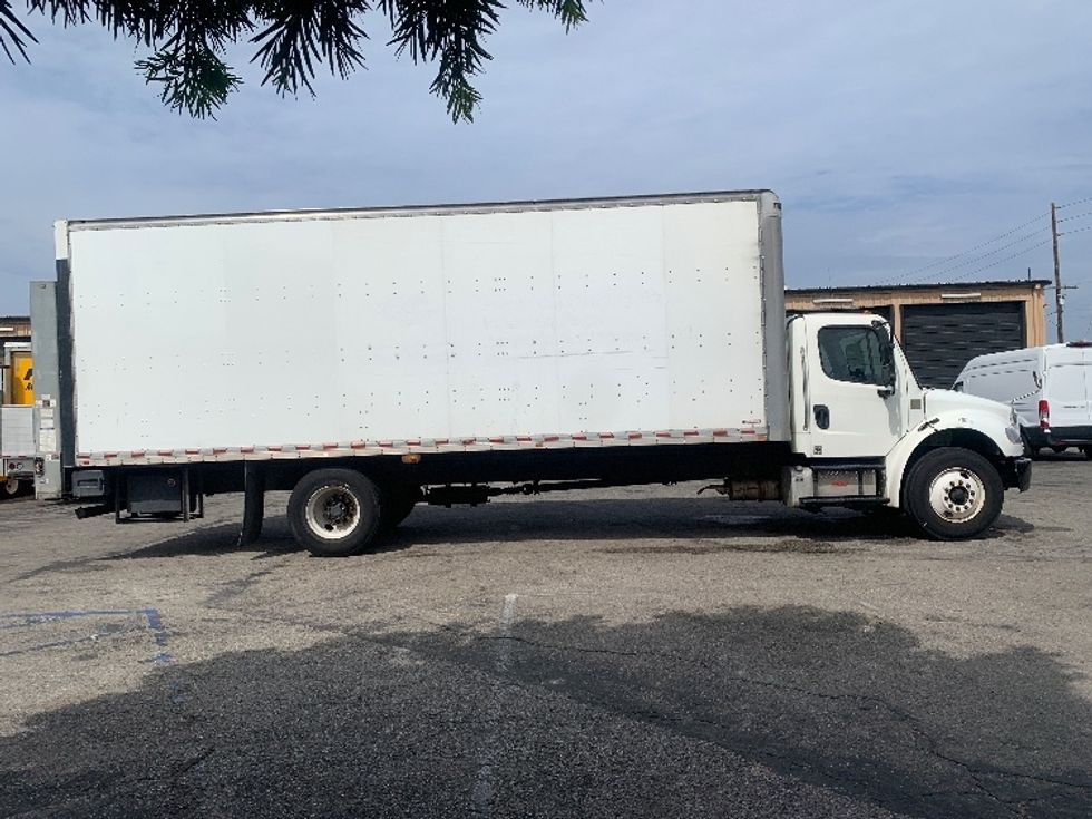 Medium Duty Box Truck-Light and Medium Duty Trucks-Freightliner-2019-M2-Torrance-CA-190,282\n\t\tmiles-$ 40,000 - Image 15