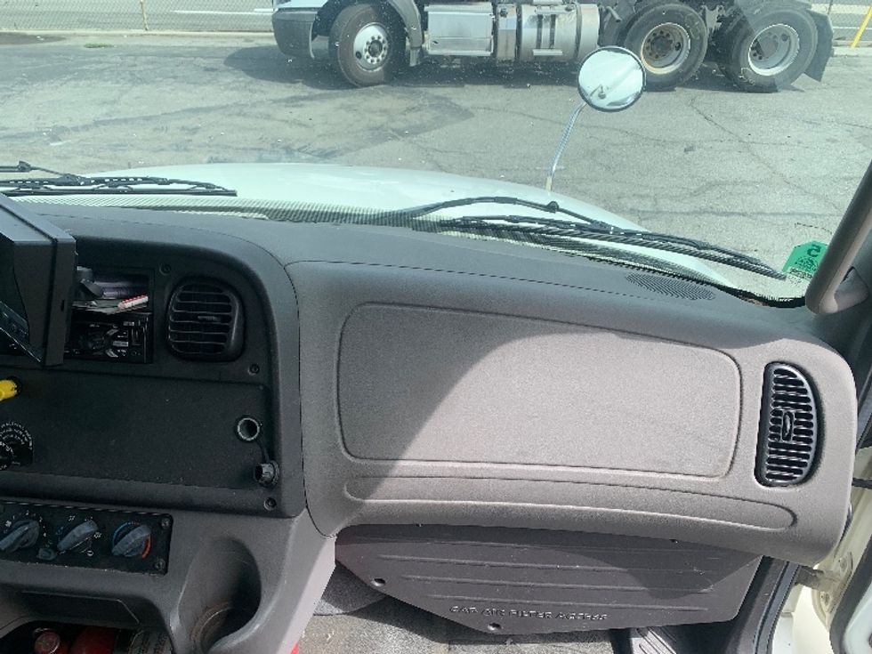 Medium Duty Box Truck-Light and Medium Duty Trucks-Freightliner-2019-M2-Torrance-CA-190,282\n\t\tmiles-$ 40,000 - Image 21