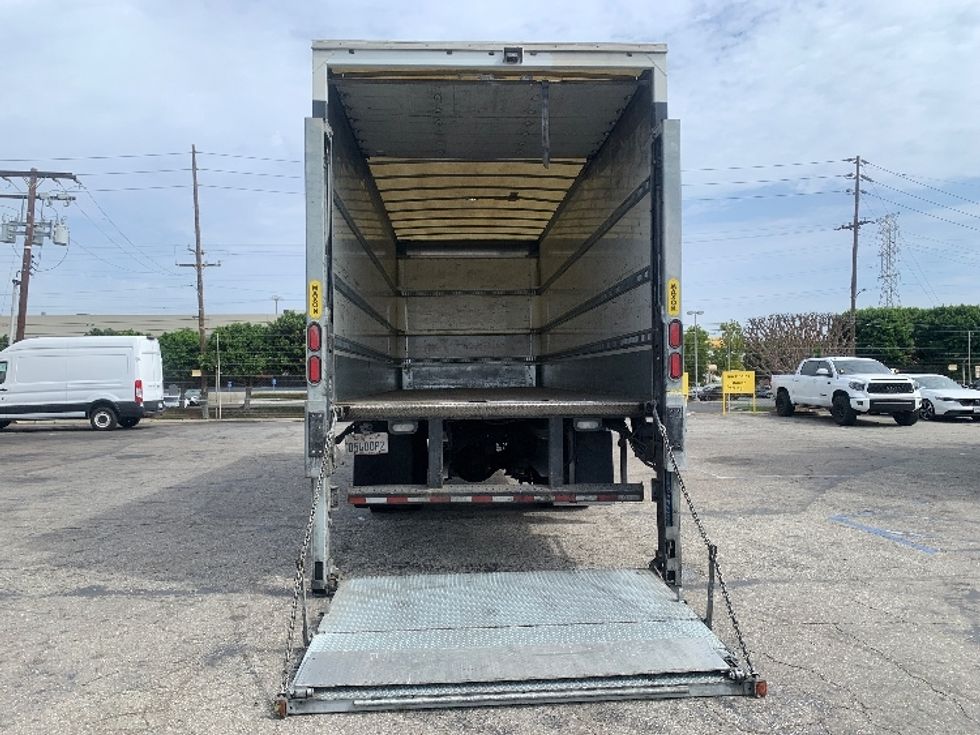 Medium Duty Box Truck-Light and Medium Duty Trucks-Freightliner-2019-M2-Torrance-CA-190,282\n\t\tmiles-$ 40,000 - Image 8